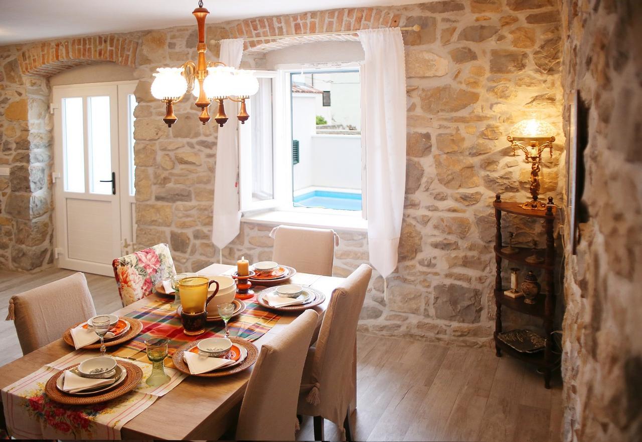 Villa Filipetti With Heated Pool Makarska Exterior foto